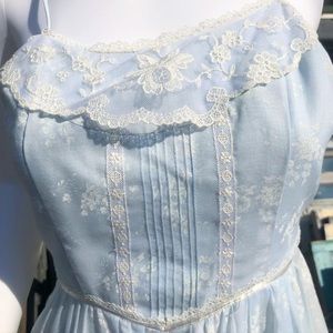 Candi Jones Prairie Dress